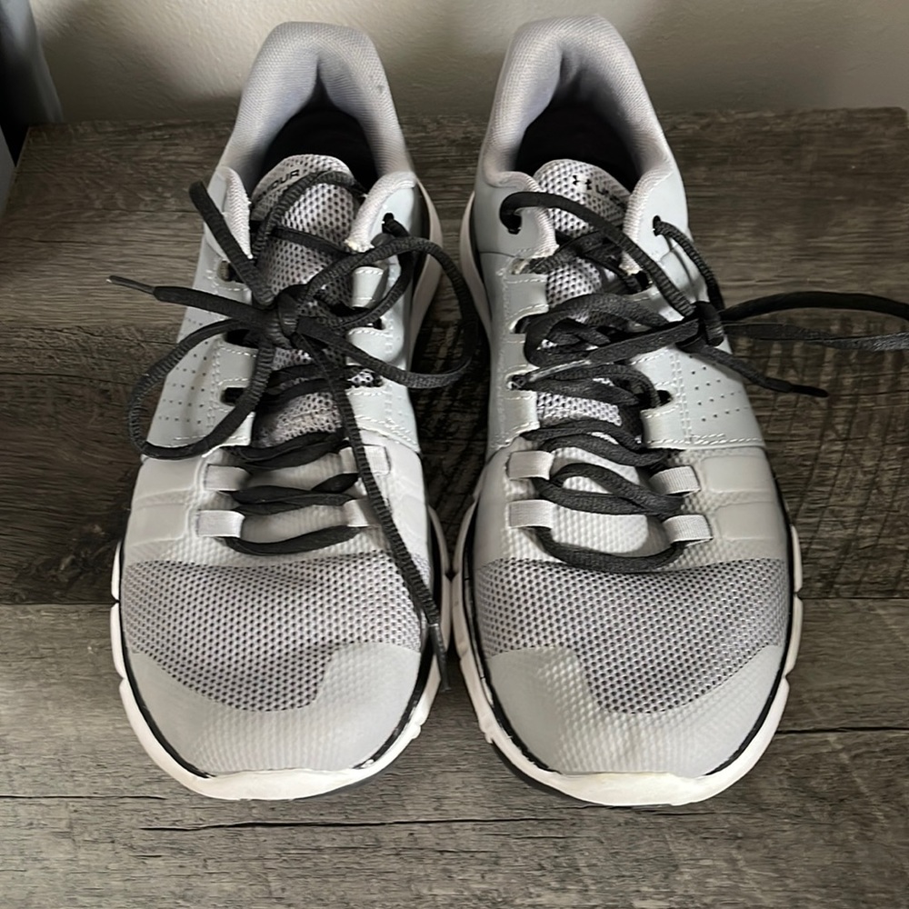 Under Armour athletic Shoes